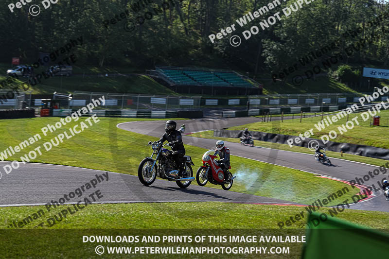 Vintage motorcycle club;eventdigitalimages;mallory park;mallory park trackday photographs;no limits trackdays;peter wileman photography;trackday digital images;trackday photos;vmcc festival 1000 bikes photographs